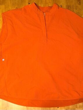 FIGS Technical Collection Orange Sleeveless Scrub Top XL Mandarin Collar Pockets